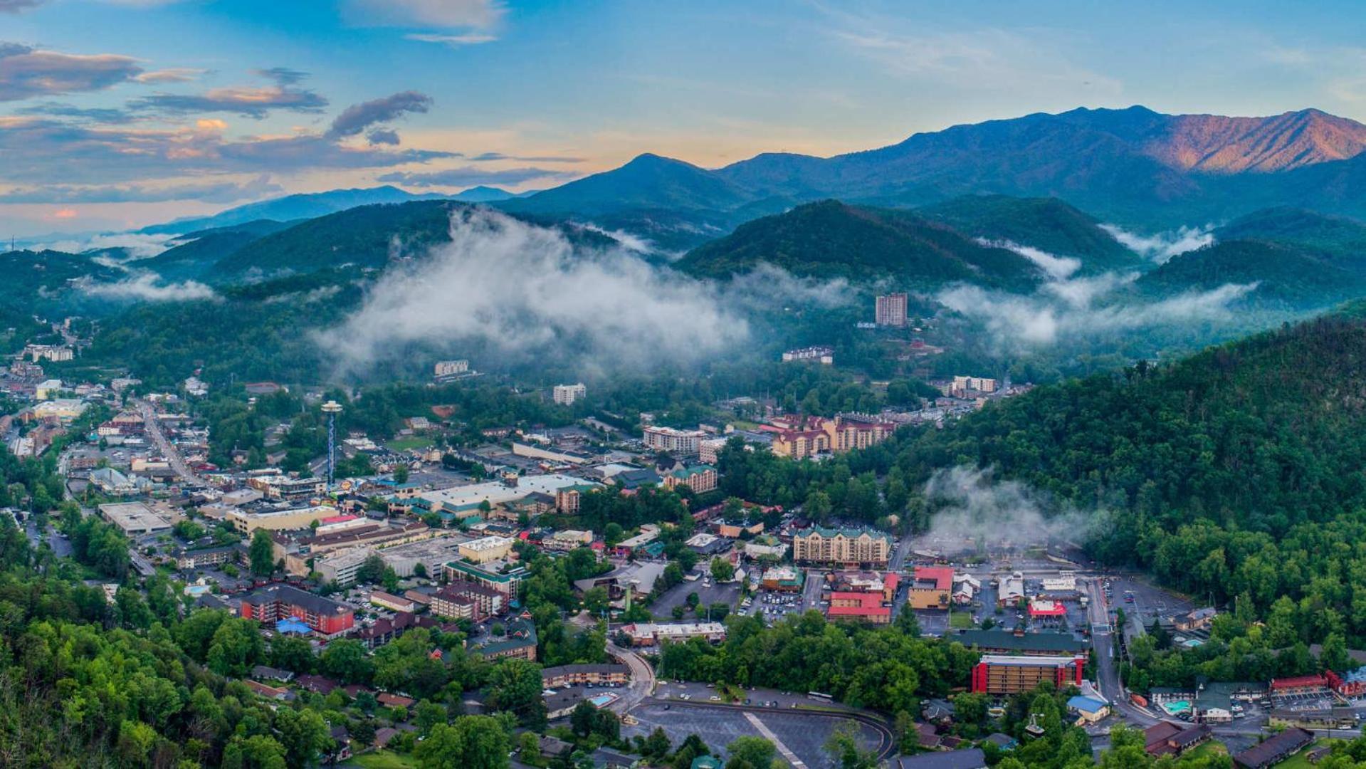 Little Smoky Retreat , 3 Bedroom , Close To Downtown Gatlinburg And Pigeon Forge Εξωτερικό φωτογραφία